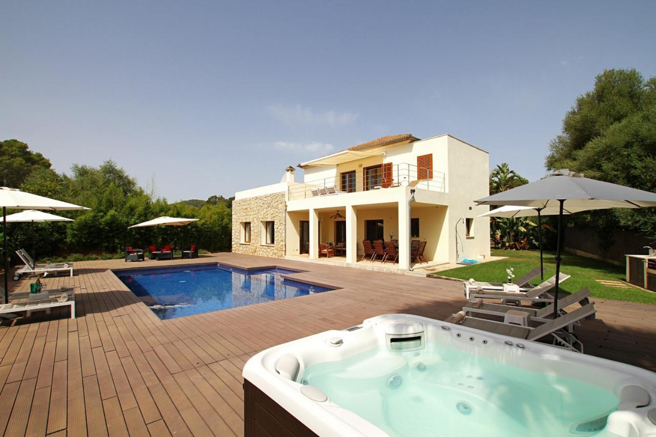 Subach Garden Villa *